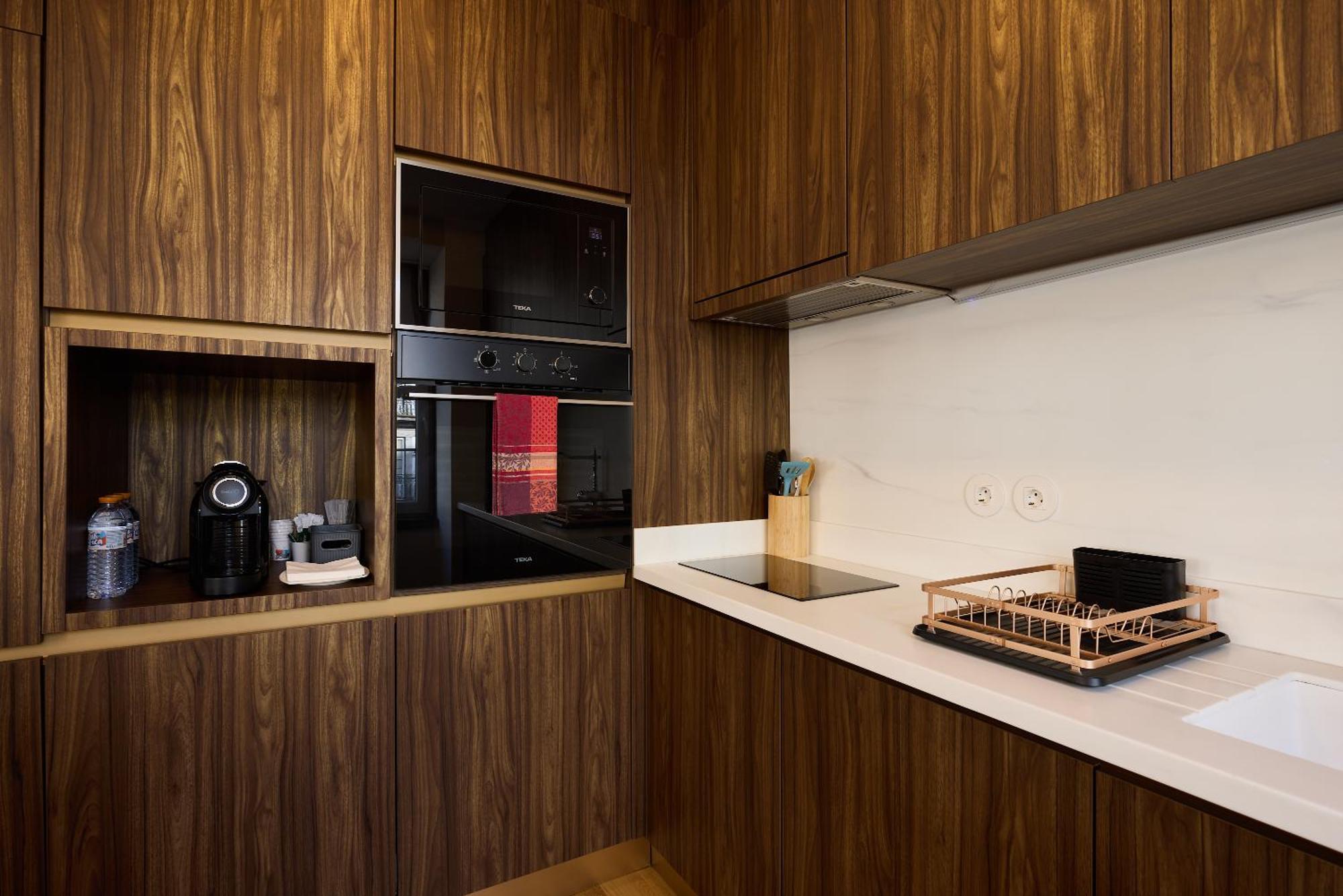 Flh Porto Clerigos Luxury Apartments الغرفة الصورة