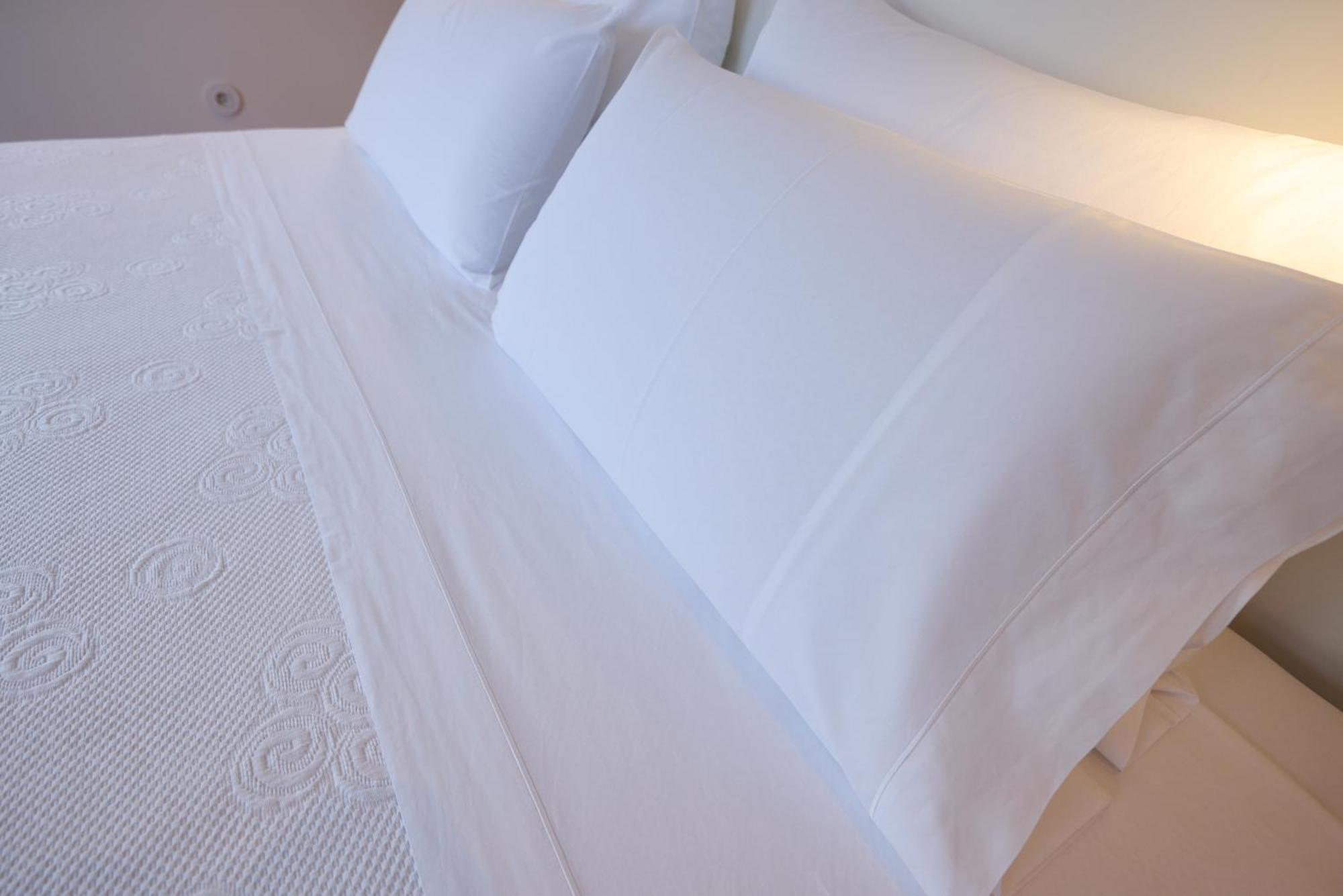 Flh Porto Clerigos Luxury Apartments الغرفة الصورة