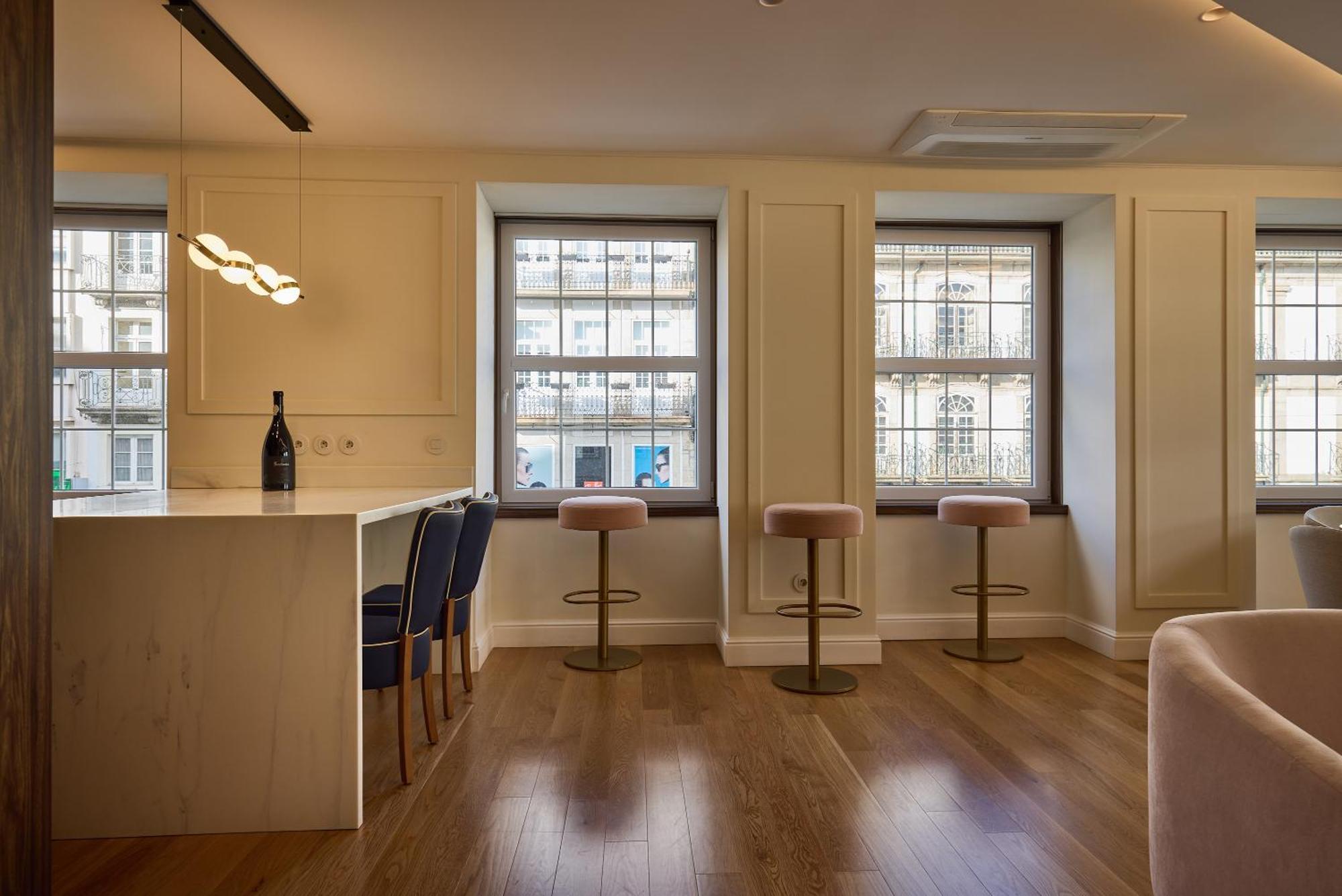 Flh Porto Clerigos Luxury Apartments الغرفة الصورة