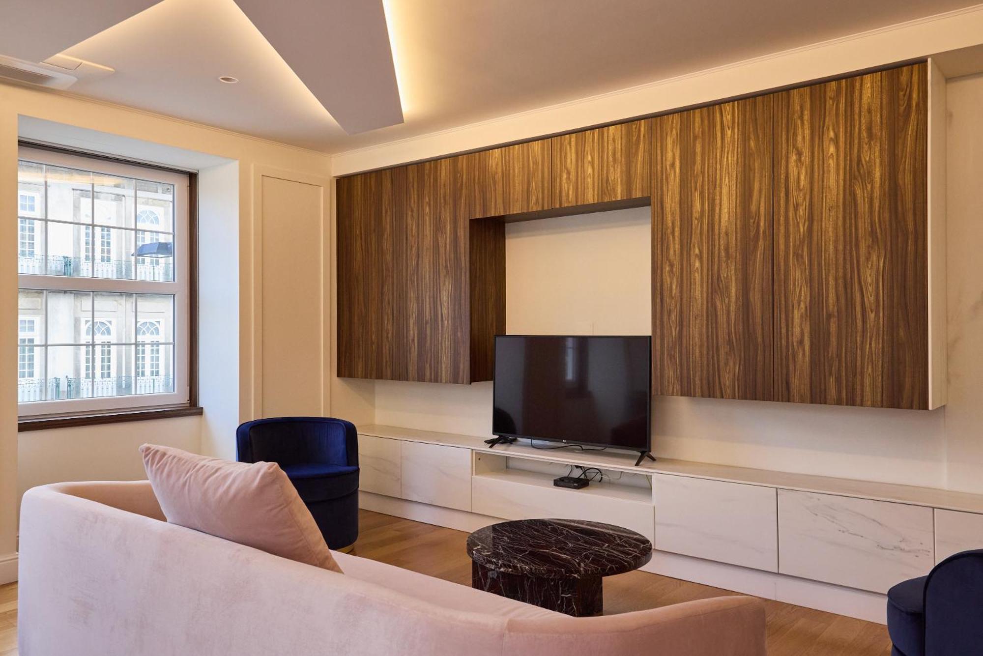 Flh Porto Clerigos Luxury Apartments الغرفة الصورة